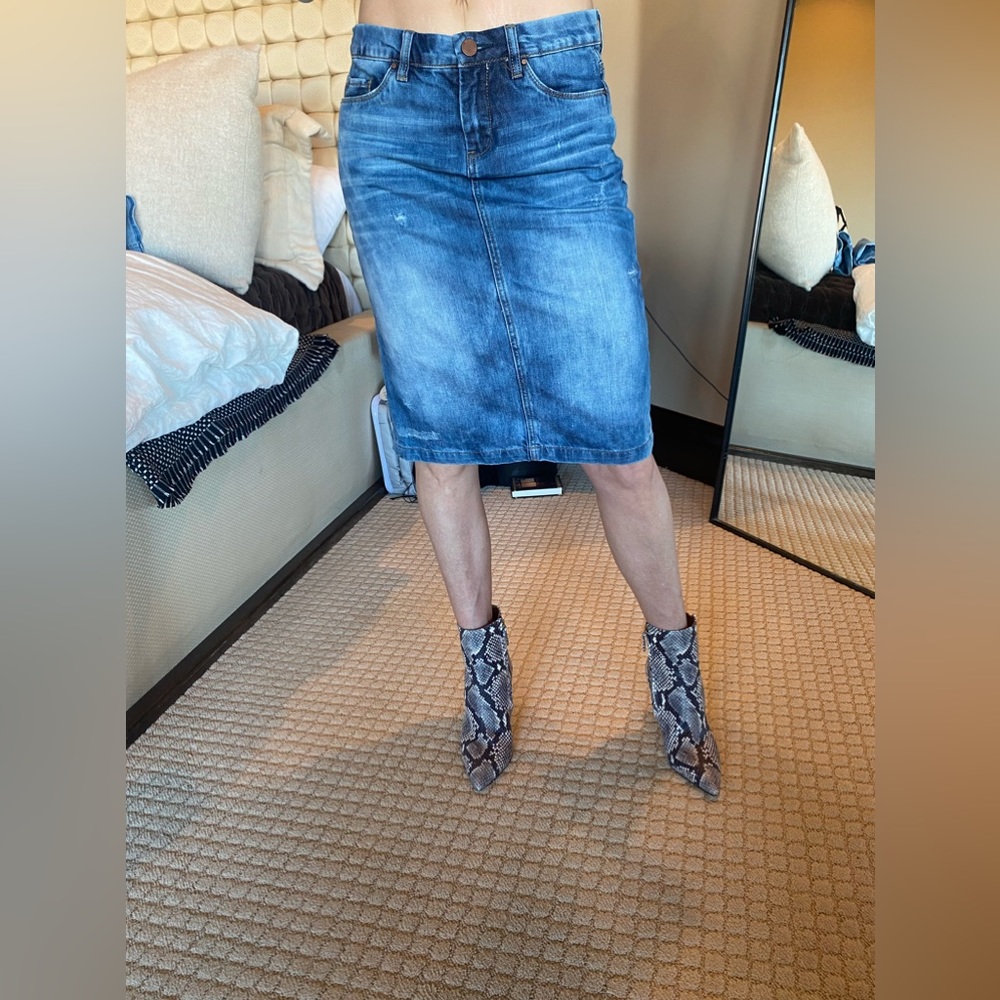 BLANKNYC Distressed Denim Skirt